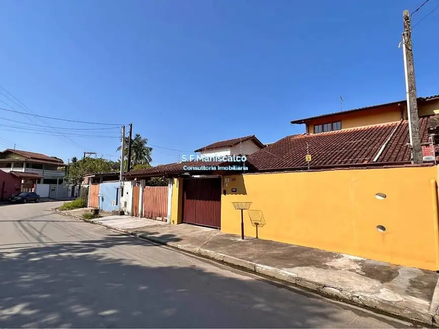 Foto 1 de Casa com 5 quartos à venda, 300m2 em Ubatuba - SP