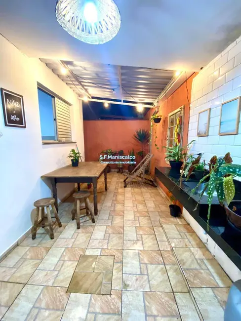 Foto 1 de Apartamento com 2 quartos à venda, 52m2 em Ubatuba - SP