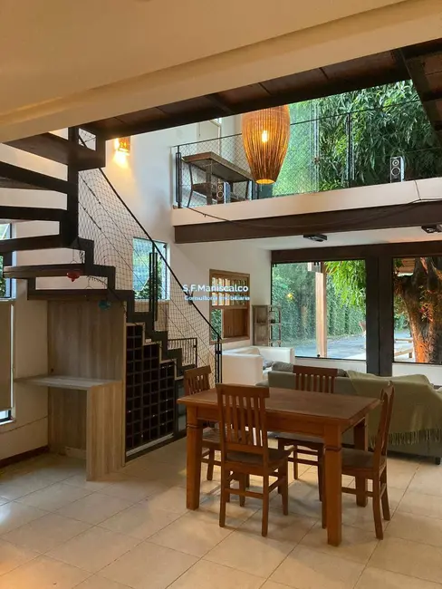 Foto 5 de Casa com 2 quartos à venda, 64m2 em Ubatuba - SP