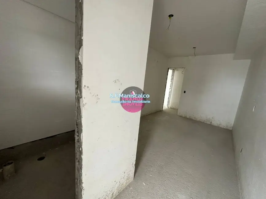 Foto 9 de Apartamento com 4 quartos à venda e para alugar, 245m2 em Ubatuba - SP