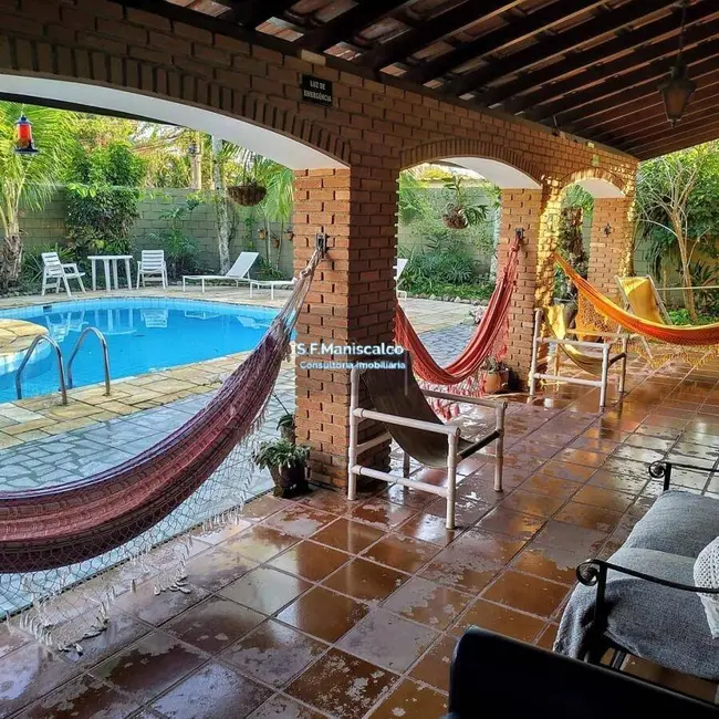 Pousada com 10 quartos para alugar, 760m2 em Ubatuba - SP - imagem 4 Foto 4 de Pousada com 10 quartos para alugar, 760m2 em Ubatuba - SP