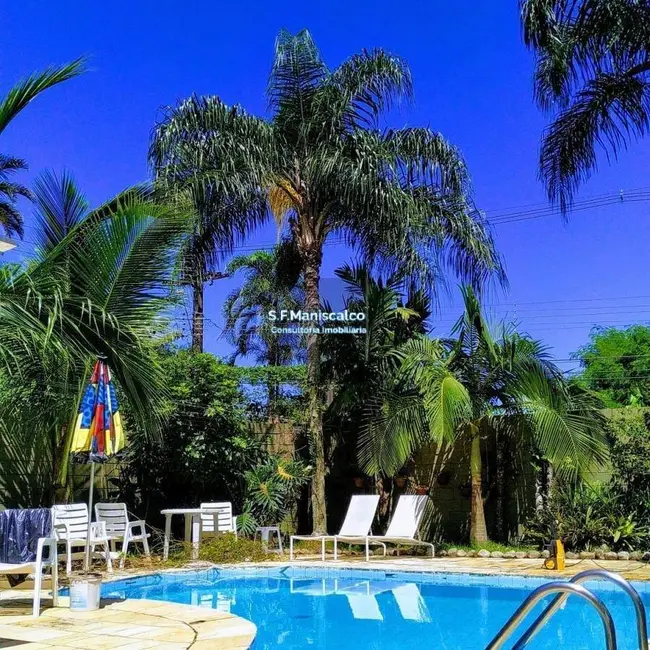 Pousada com 10 quartos para alugar, 760m2 em Ubatuba - SP - imagem 3 Foto 3 de Pousada com 10 quartos para alugar, 760m2 em Ubatuba - SP