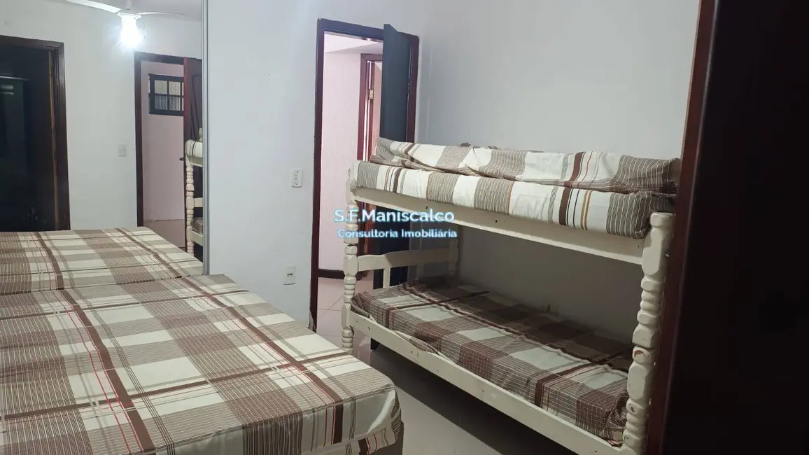 Foto 6 de Casa com 4 quartos à venda e para alugar, 700m2 em Ubatuba - SP