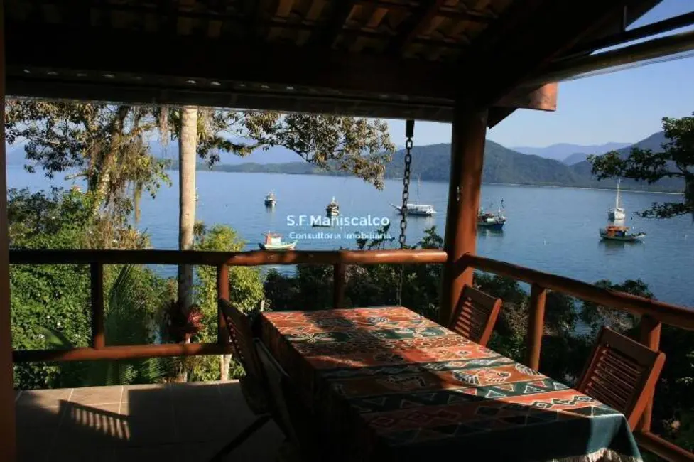Foto 3 de Casa com 3 quartos à venda, 900m2 em Picinguaba, Ubatuba - SP
