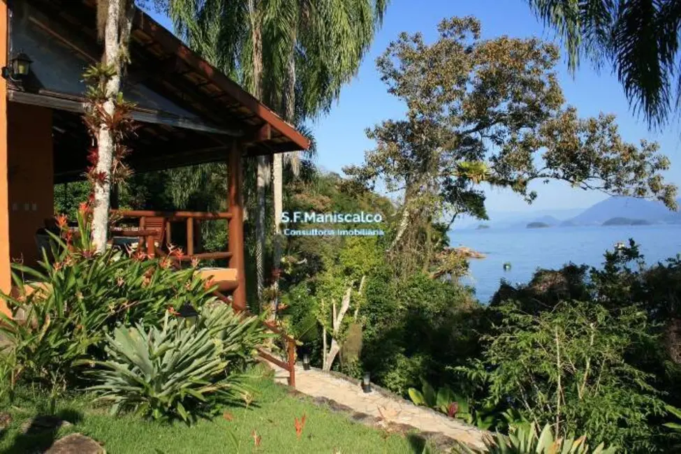 Foto 8 de Casa com 3 quartos à venda, 900m2 em Picinguaba, Ubatuba - SP