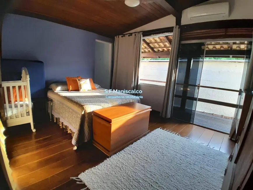 Casa com 3 quartos à venda e para alugar, 400m2 em Ilhabela - SP - imagem 7 Foto 7 de Casa com 3 quartos à venda e para alugar, 400m2 em Ilhabela - SP