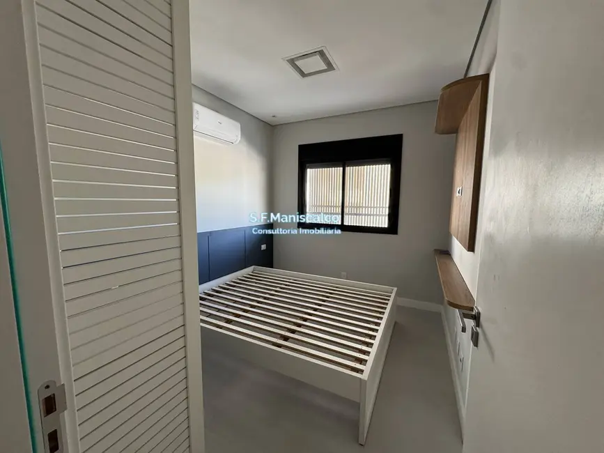 Foto 8 de Apartamento com 3 quartos à venda, 128m2 em Ubatuba - SP