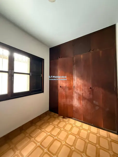 Foto 4 de Casa com 4 quartos à venda, 300m2 em Ubatuba - SP