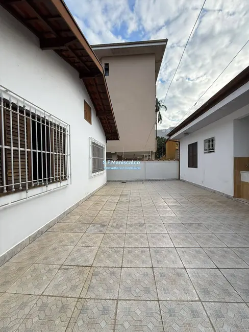 Foto 1 de Casa com 4 quartos à venda, 300m2 em Ubatuba - SP