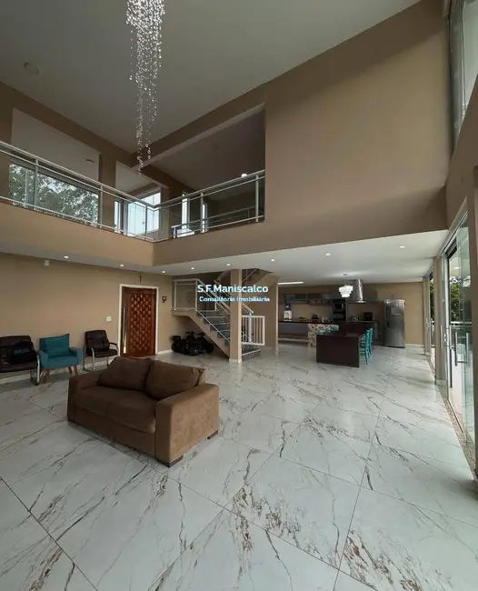 Foto 5 de Casa com 3 quartos à venda, 1400m2 em Granjas Rurais Reunidas São Judas Tadeu, Taubate - SP