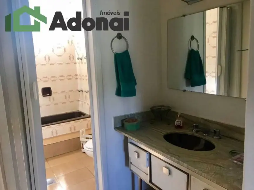 Chácara com 3 quartos à venda, 280m2 em Casa Branca, Jundiai - SP - imagem 5 Foto 5 de Chácara com 3 quartos à venda, 280m2 em Casa Branca, Jundiai - SP