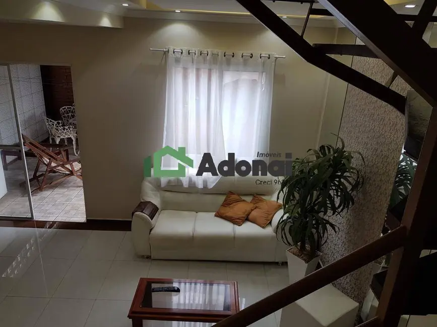 Foto 6 de Casa com 2 quartos à venda, 92m2 em Jardim Shangai, Jundiai - SP