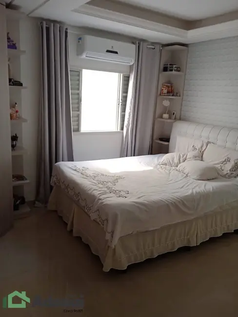 Foto 6 de Casa com 3 quartos à venda, 180m2 em Horto Santo Antonio, Jundiai - SP