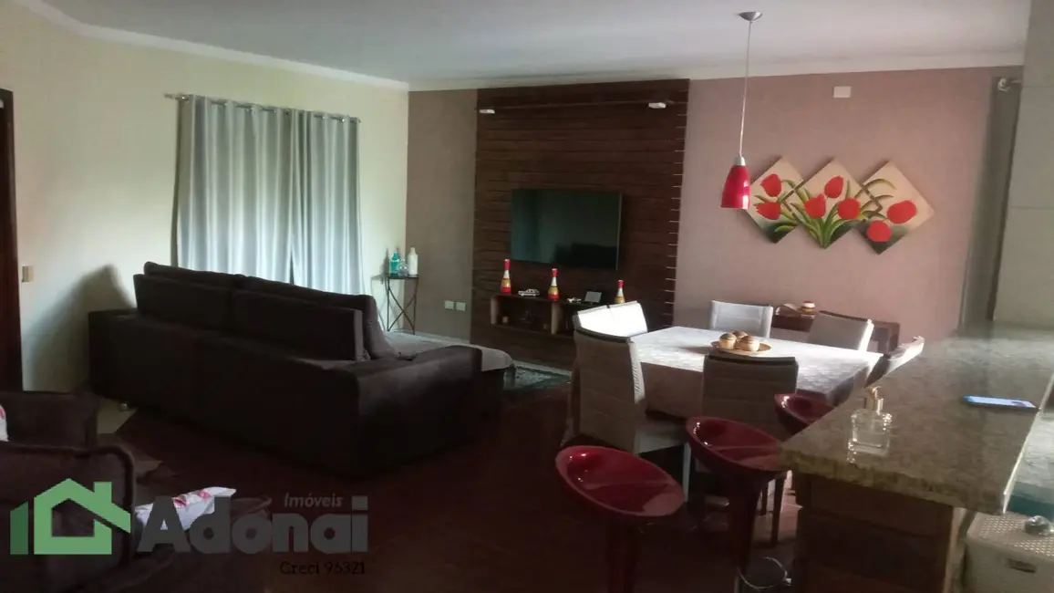 Foto 4 de Chácara com 3 quartos à venda, 1200m2 em Louveira - SP