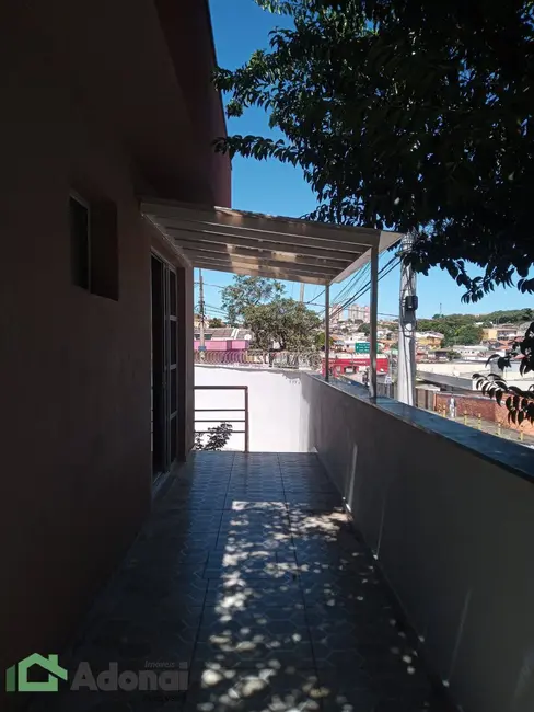 Casa com 2 quartos à venda, 223m2 em Vila M Genoveva, Jundiai - SP - imagem 2 Foto 2 de Casa com 2 quartos à venda, 223m2 em Vila M Genoveva, Jundiai - SP