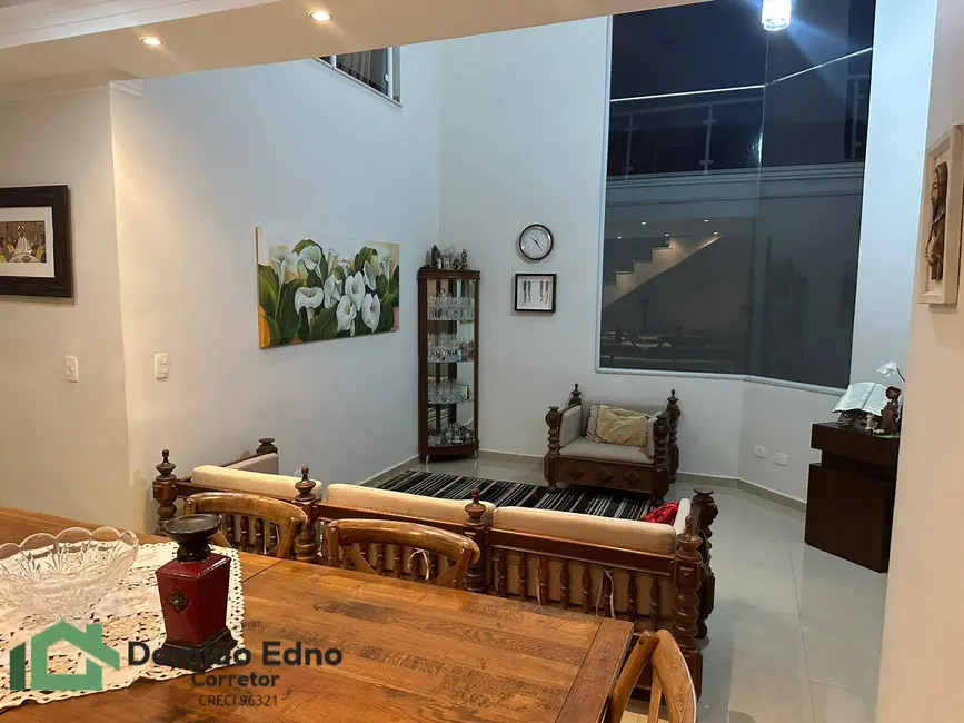 Foto 4 de Casa com 3 quartos à venda, 251m2 em Loteamento Vivenda Centenário, Jundiai - SP
