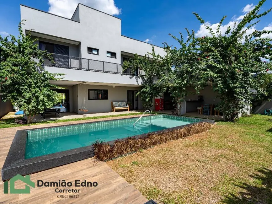 Casa com 5 quartos à venda, 620m2 em Medeiros, Jundiai - SP - imagem 3 Foto 3 de Casa com 5 quartos à venda, 620m2 em Medeiros, Jundiai - SP