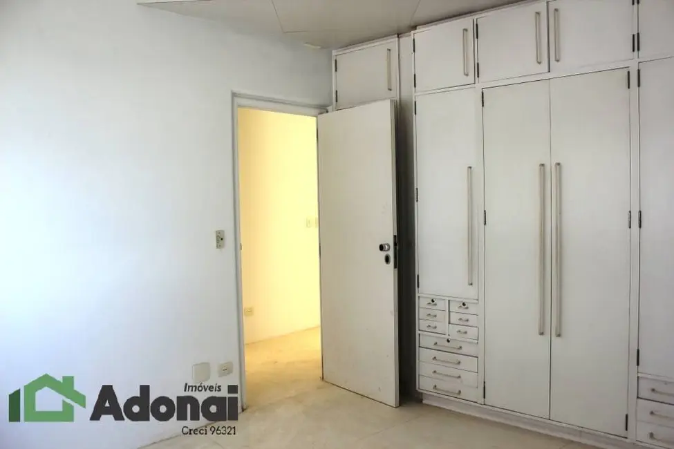 Apartamento com 4 quartos à venda, 642m2 em Santa Cecília, São Paulo - SP - imagem 7 Foto 7 de Apartamento com 4 quartos à venda, 642m2 em Santa Cecília, São Paulo - SP