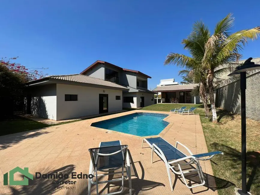 Foto 2 de Casa de Condomínio com 3 quartos à venda, 400m2 em Loteamento Portal da Colina, Jundiai - SP