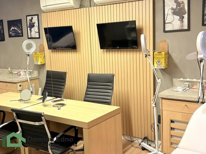 Foto 1 de Sala Comercial à venda e para alugar, 100m2 em Vila Olímpia, São Paulo - SP
