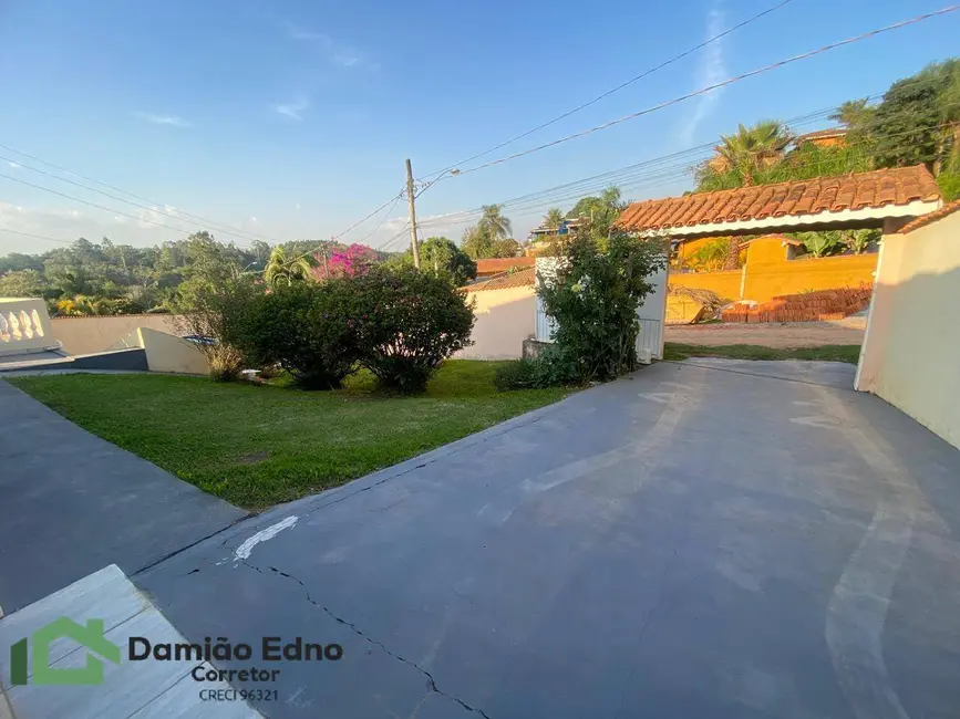 Foto 3 de Chácara com 2 quartos à venda, 221m2 em Jarinu - SP