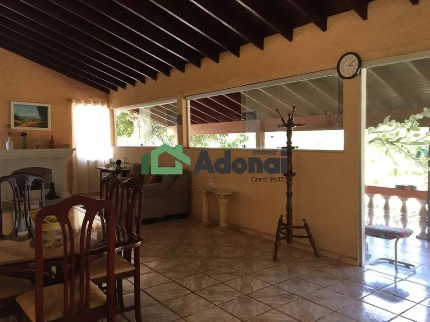 Foto 5 de Chácara com 3 quartos à venda, 227m2 em Estância Figueira Branca, Campo Limpo Paulista - SP