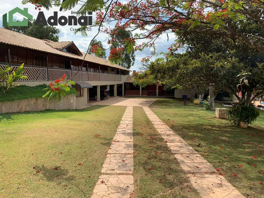 Chácara com 4 quartos à venda, 1000m2 em Traviú, Jundiai - SP - imagem 3 Foto 3 de Chácara com 4 quartos à venda, 1000m2 em Traviú, Jundiai - SP
