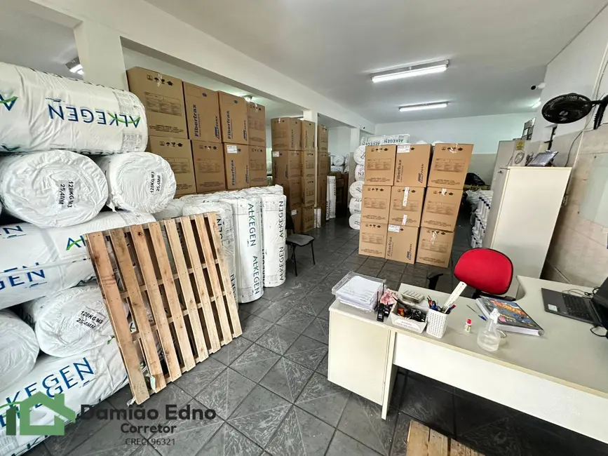 Sala Comercial à venda, 250m2 em Louveira - SP - imagem 3 Foto 3 de Sala Comercial à venda, 250m2 em Louveira - SP