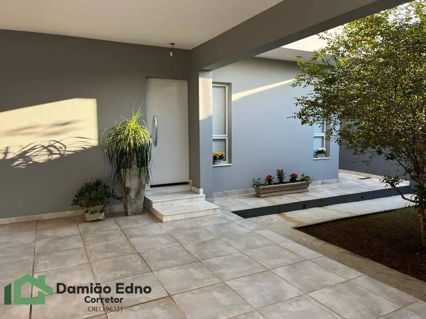 Casa com 4 quartos à venda, 282m2 em Horto Santo Antonio, Jundiai - SP - imagem 5 Foto 5 de Casa com 4 quartos à venda, 282m2 em Horto Santo Antonio, Jundiai - SP