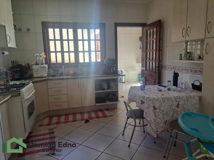 Casa com 4 quartos à venda, 290m2 em Jardim Tannus, Jundiai - SP - imagem 6 Foto 6 de Casa com 4 quartos à venda, 290m2 em Jardim Tannus, Jundiai - SP