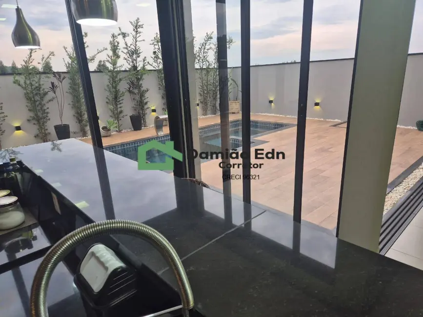 Casa de Condomínio com 4 quartos à venda, 280m2 em Itupeva - SP - imagem 8 Foto 8 de Casa de Condomínio com 4 quartos à venda, 280m2 em Itupeva - SP