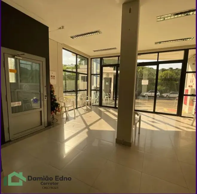 Armazém / Galpão à venda, 1065m2 em Vinhedo - SP - imagem 4 Foto 4 de Armazém / Galpão à venda, 1065m2 em Vinhedo - SP