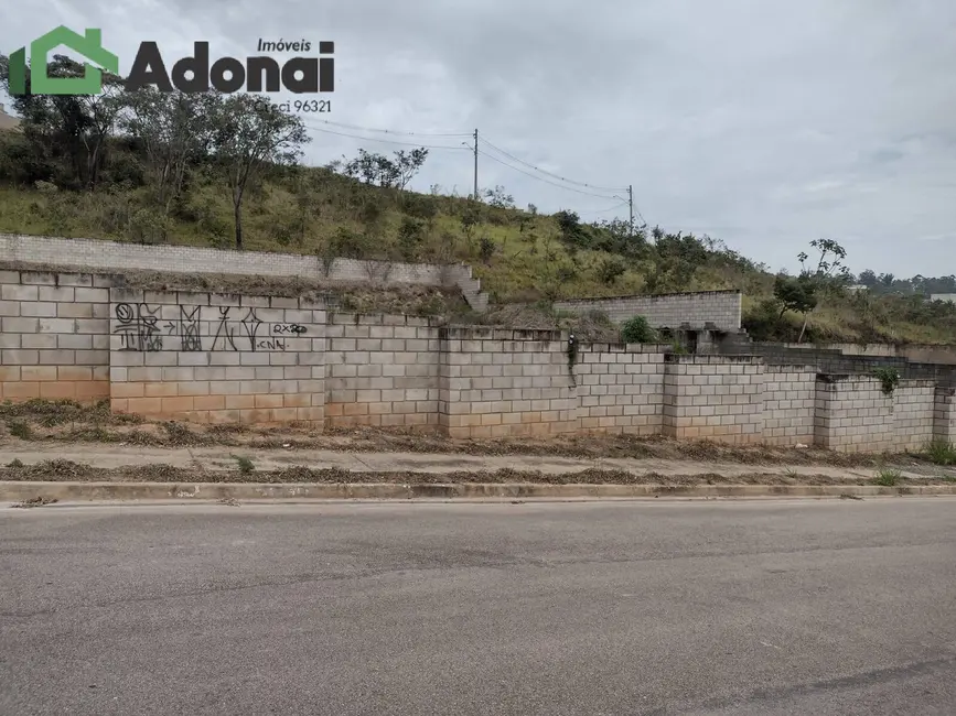 Foto 1 de Terreno / Lote à venda, 1800m2 em Caxambu, Jundiai - SP