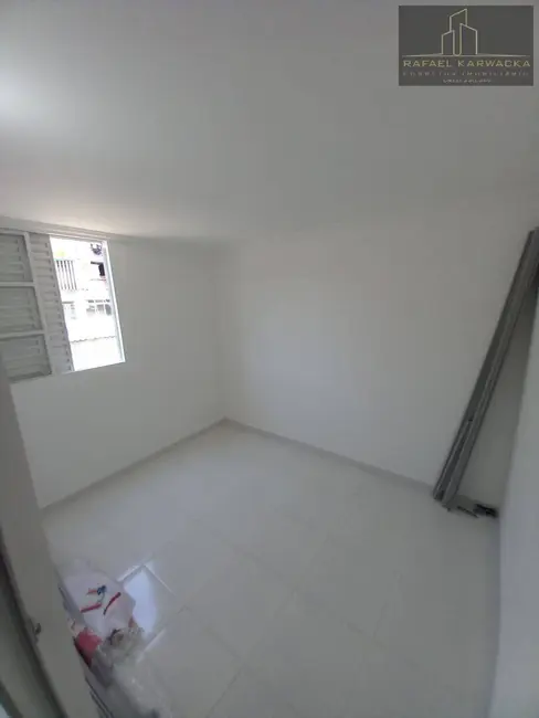 Foto 9 de Apartamento com 2 quartos à venda, 38m2 em Conjunto Habitacional Presidente Castelo Branco, Carapicuiba - SP