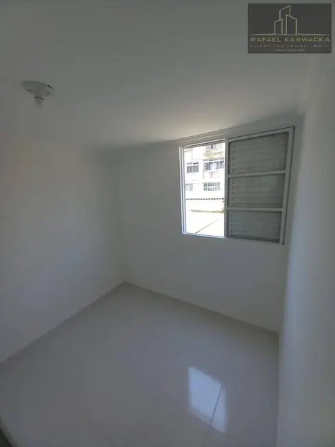 Foto 8 de Apartamento com 2 quartos à venda, 38m2 em Conjunto Habitacional Presidente Castelo Branco, Carapicuiba - SP