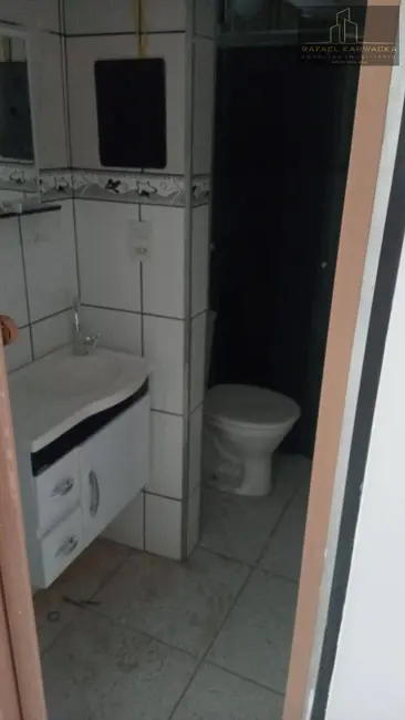 Apartamento com 2 quartos à venda, 38m2 em Conjunto Habitacional Presidente Castelo Branco, Carapicuiba - SP - imagem 9 Foto 9 de Apartamento com 2 quartos à venda, 38m2 em Conjunto Habitacional Presidente Castelo Branco, Carapicuiba - SP