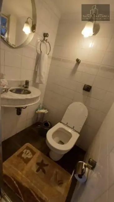 Foto 8 de Sobrado com 3 quartos à venda, 450m2 em Pestana, Osasco - SP