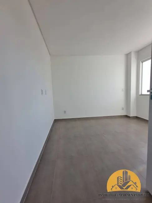 Foto 9 de Sobrado com 3 quartos à venda, 100m2 em Meia Praia, Navegantes - SC