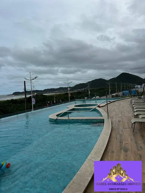 Foto 2 de Apartamento com 2 quartos à venda, 85m2 em Centro, Navegantes - SC