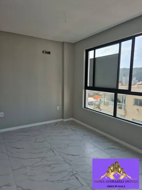 Foto 6 de Apartamento com 3 quartos à venda, 90m2 em Gravatá, Navegantes - SC