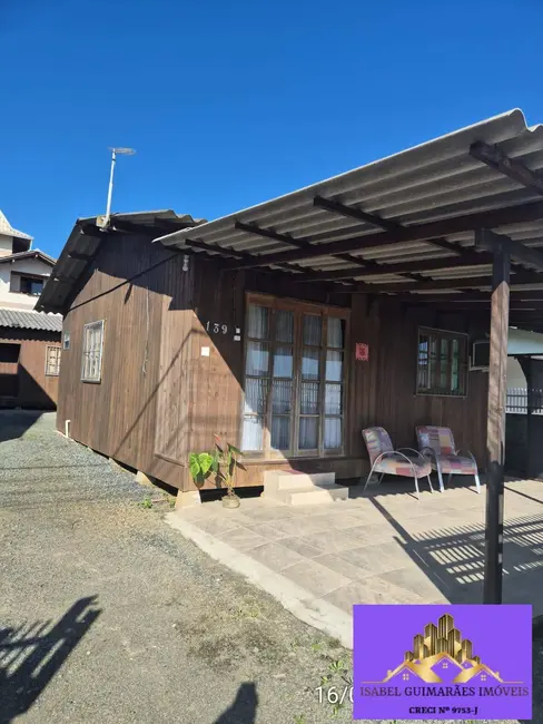 Foto 1 de Terreno / Lote à venda, 360m2 em Gravatá, Navegantes - SC