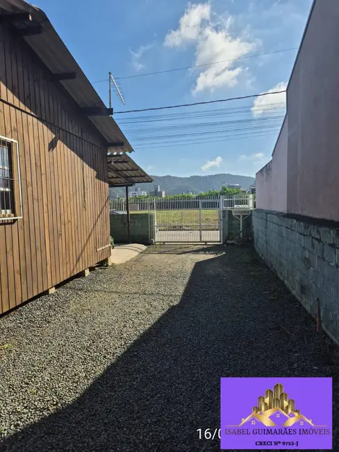 Foto 4 de Terreno / Lote à venda, 360m2 em Gravatá, Navegantes - SC