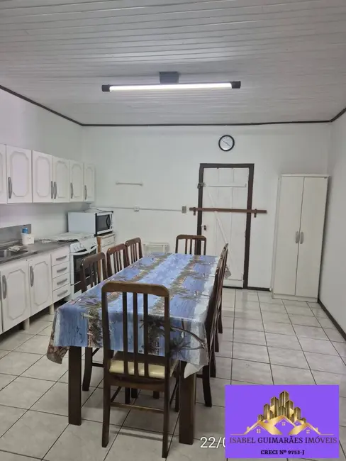 Casa com 4 quartos para alugar em Centro, Navegantes - SC - imagem 7 Foto 7 de Casa com 4 quartos para alugar em Centro, Navegantes - SC