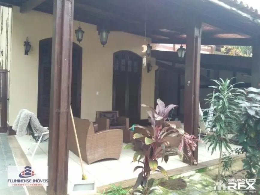 Foto 8 de Casa com 5 quartos à venda, 180m2 em Itaipu, Niteroi - RJ
