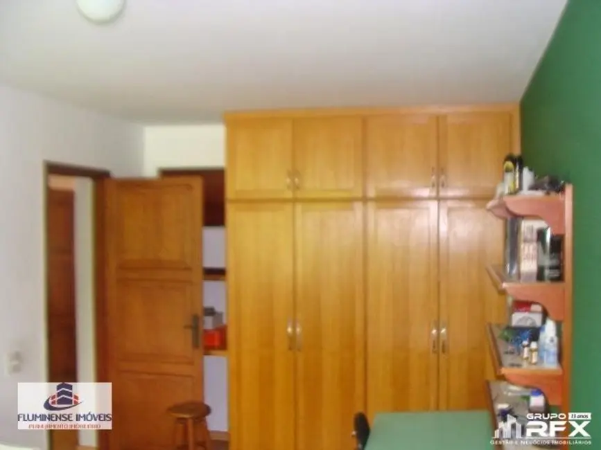 Foto 6 de Casa com 5 quartos à venda, 2400m2 em Vila Progresso, Niteroi - RJ