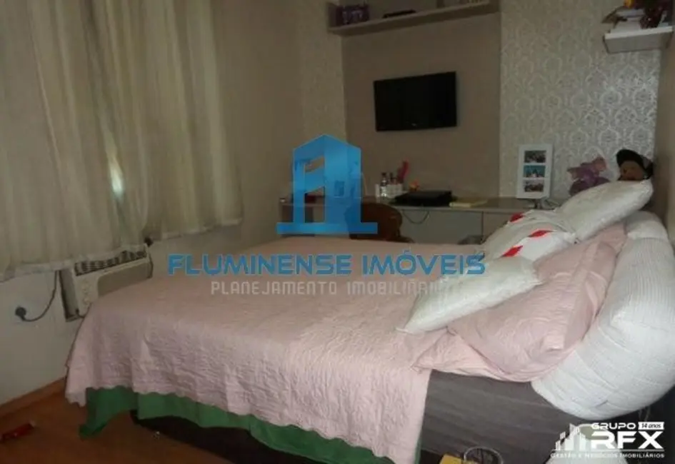 Cobertura com 3 quartos à venda, 120m2 em Santa Rosa, Niteroi - RJ - imagem 2 Foto 2 de Cobertura com 3 quartos à venda, 120m2 em Santa Rosa, Niteroi - RJ