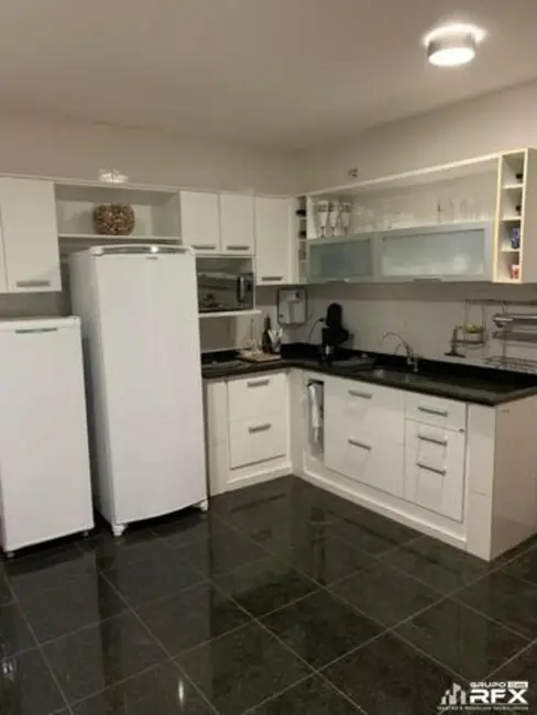 Foto 4 de Casa com 4 quartos à venda, 200m2 em São Francisco, Niteroi - RJ