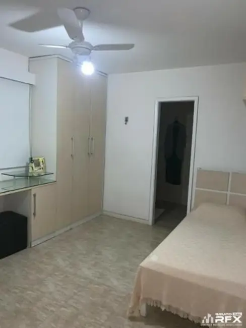 Foto 3 de Casa com 4 quartos à venda, 200m2 em São Francisco, Niteroi - RJ