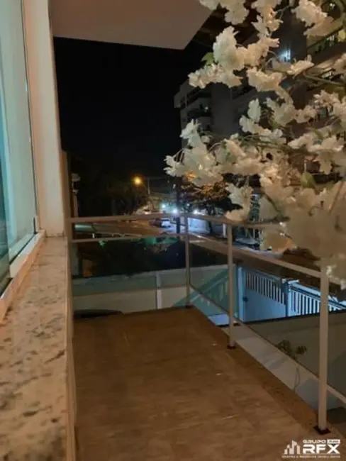 Foto 2 de Casa com 4 quartos à venda, 200m2 em São Francisco, Niteroi - RJ