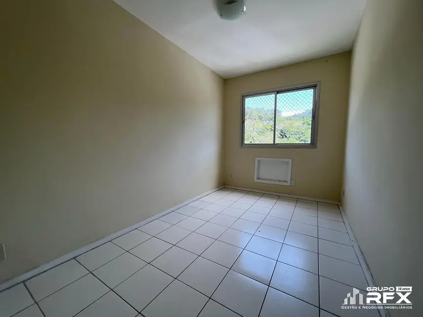 Apartamento com 2 quartos para alugar, 60m2 em Rio do Ouro, Niteroi - RJ - imagem 3 Foto 3 de Apartamento com 2 quartos para alugar, 60m2 em Rio do Ouro, Niteroi - RJ